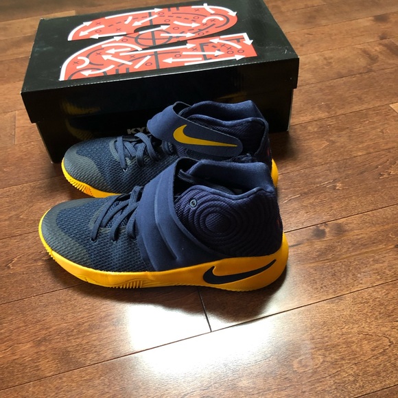 Kyrie Irving 2 - Picture 3 of 5